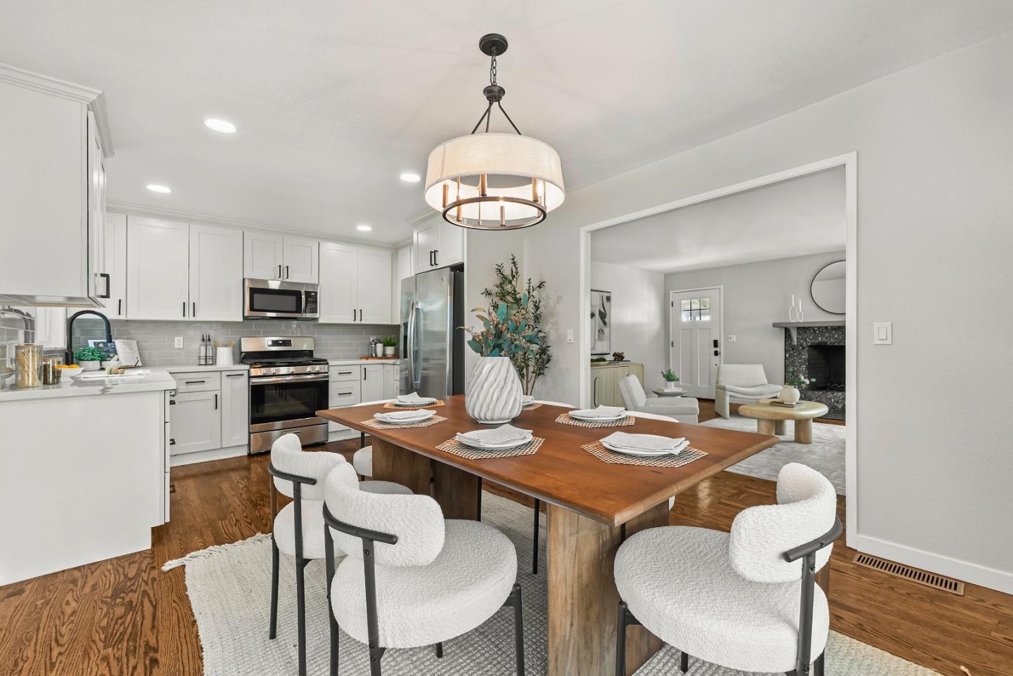 Detail Gallery Image 8 of 20 For 1557 Terra Nova Blvd, Pacifica,  CA 94044 - 4 Beds | 3 Baths