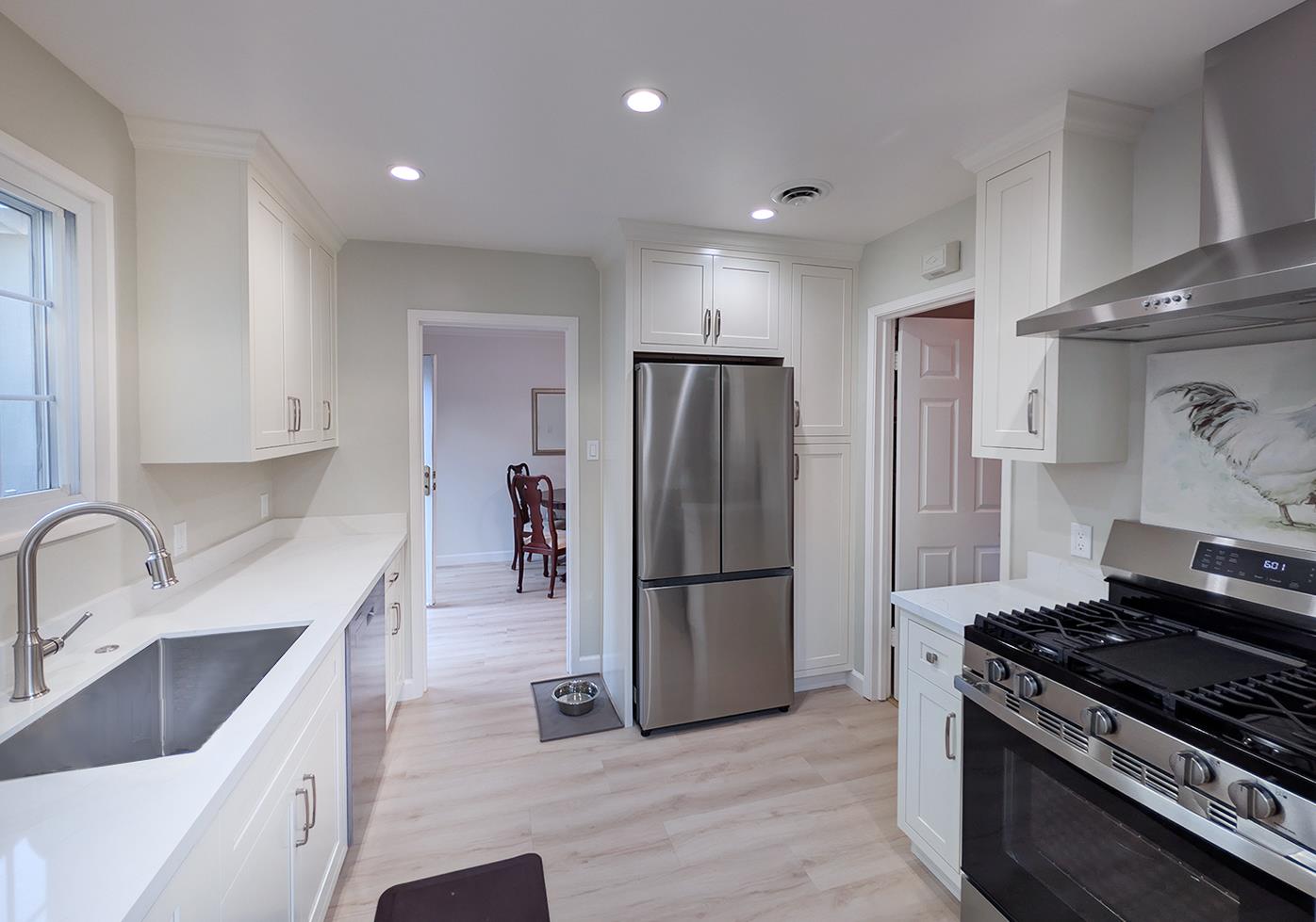 Detail Gallery Image 6 of 25 For 808 Patricia, San Mateo,  CA 94401 - 3 Beds | 2 Baths