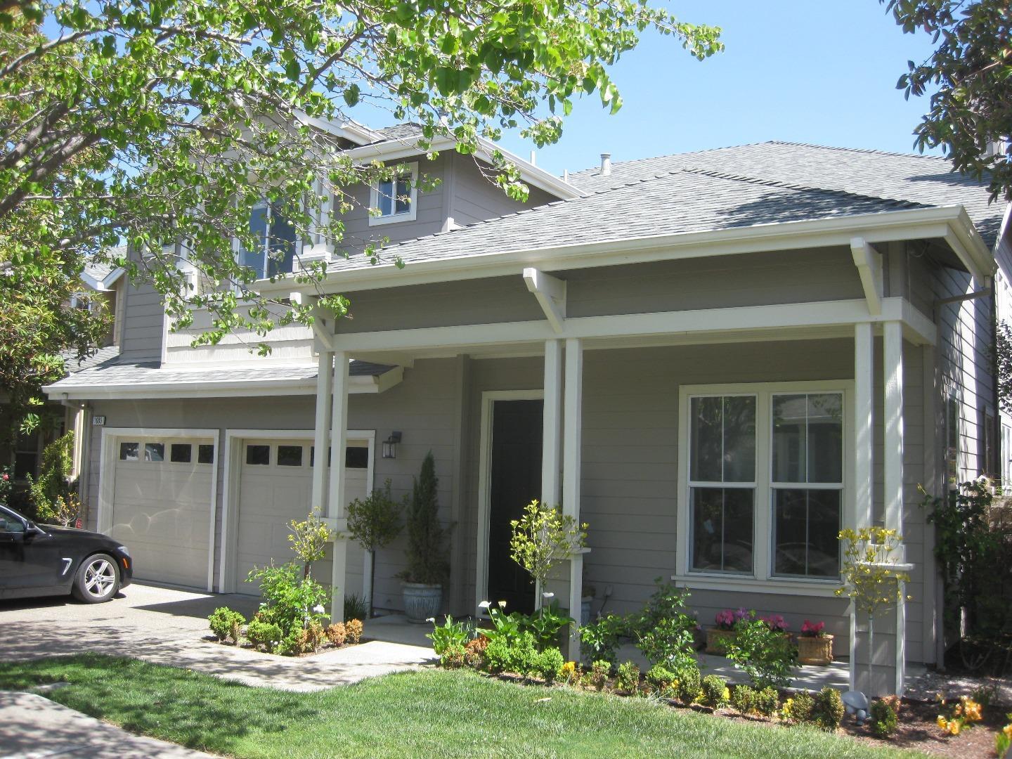 Detail Gallery Image 2 of 38 For 1085 Rockport Ave, Redwood City,  CA 94065 - 4 Beds | 3 Baths