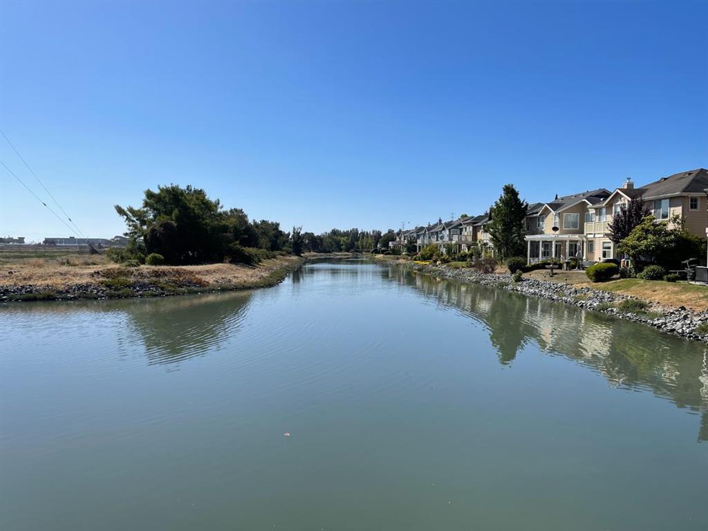 Detail Gallery Image 40 of 45 For 1085 Rockport Ave, Redwood City,  CA 94065 - 4 Beds | 3 Baths