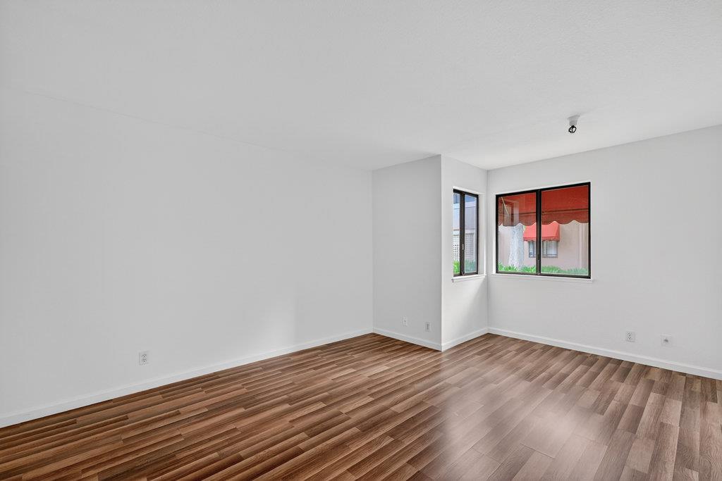 Detail Gallery Image 17 of 49 For 449 Alberto Way #C139,  Los Gatos,  CA 95032 - 2 Beds | 2 Baths