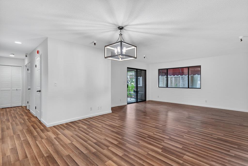 Detail Gallery Image 6 of 49 For 449 Alberto Way #C139,  Los Gatos,  CA 95032 - 2 Beds | 2 Baths