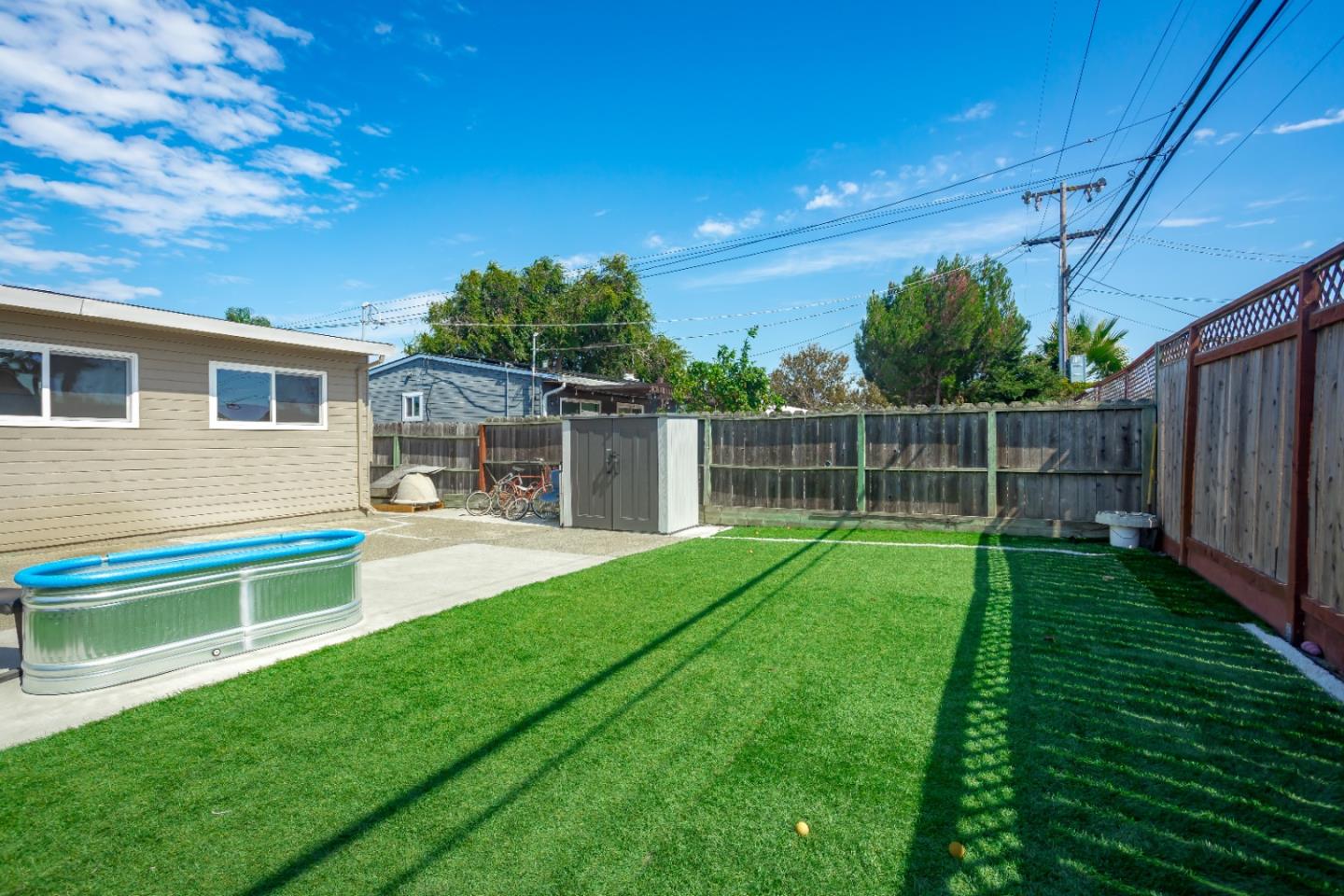 Detail Gallery Image 13 of 18 For 1866 Kehoe Ave, San Mateo,  CA 94401 - 3 Beds | 2 Baths