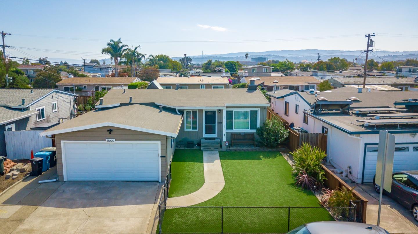 Detail Gallery Image 15 of 18 For 1866 Kehoe Ave, San Mateo,  CA 94401 - 3 Beds | 2 Baths