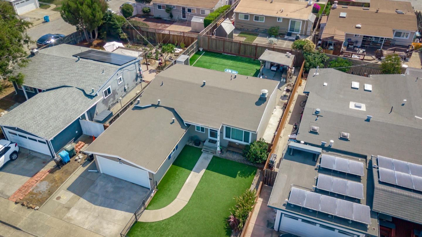 Detail Gallery Image 16 of 18 For 1866 Kehoe Ave, San Mateo,  CA 94401 - 3 Beds | 2 Baths