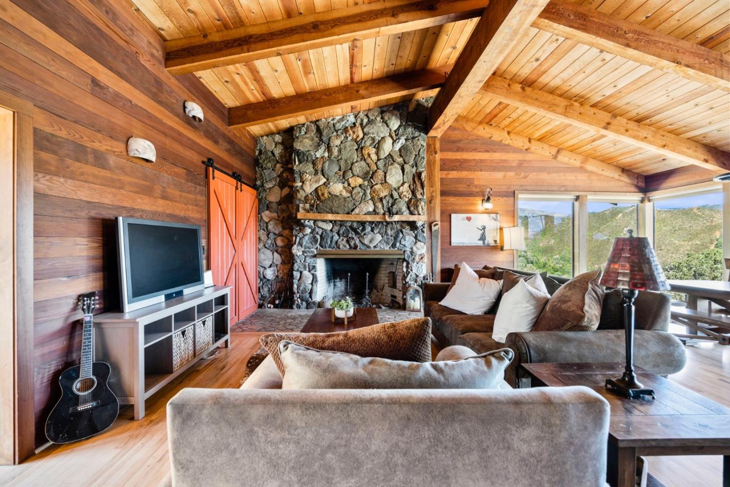 Detail Gallery Image 15 of 63 For 5096 Fallen Oak Dr, Morgan Hill,  CA 95037 - 3 Beds | 2 Baths