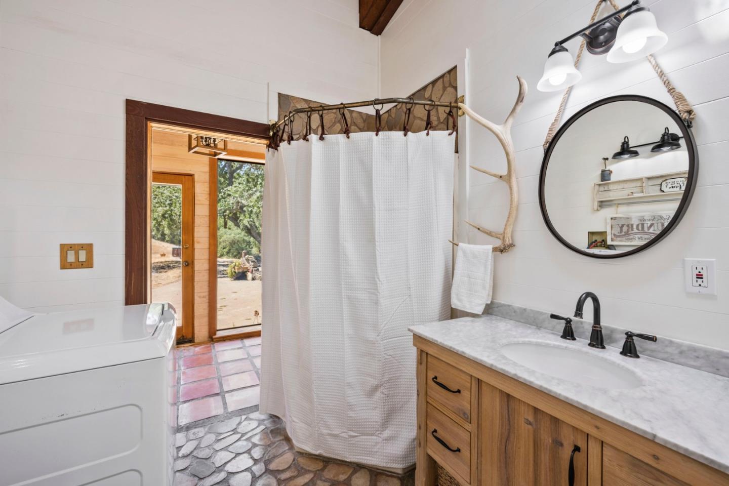 Detail Gallery Image 36 of 63 For 5096 Fallen Oak Dr, Morgan Hill,  CA 95037 - 3 Beds | 2 Baths