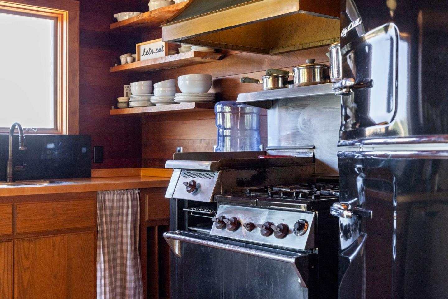 Detail Gallery Image 40 of 63 For 5096 Fallen Oak Dr, Morgan Hill,  CA 95037 - 3 Beds | 2 Baths