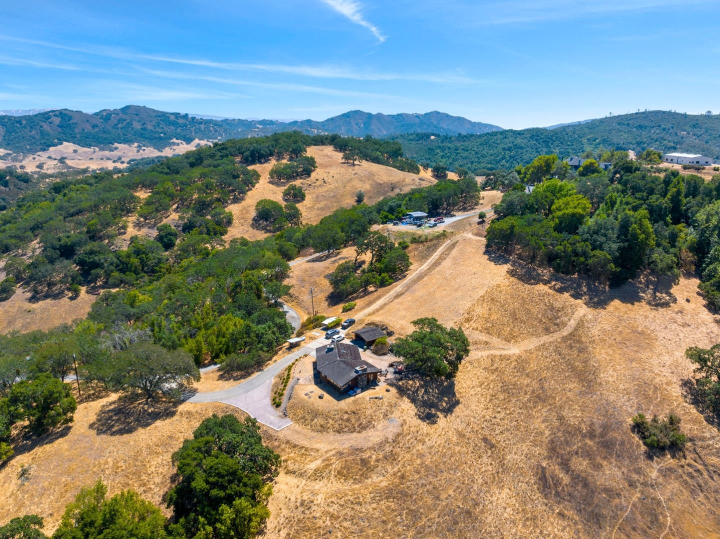 Detail Gallery Image 7 of 63 For 5096 Fallen Oak Dr, Morgan Hill,  CA 95037 - 3 Beds | 2 Baths