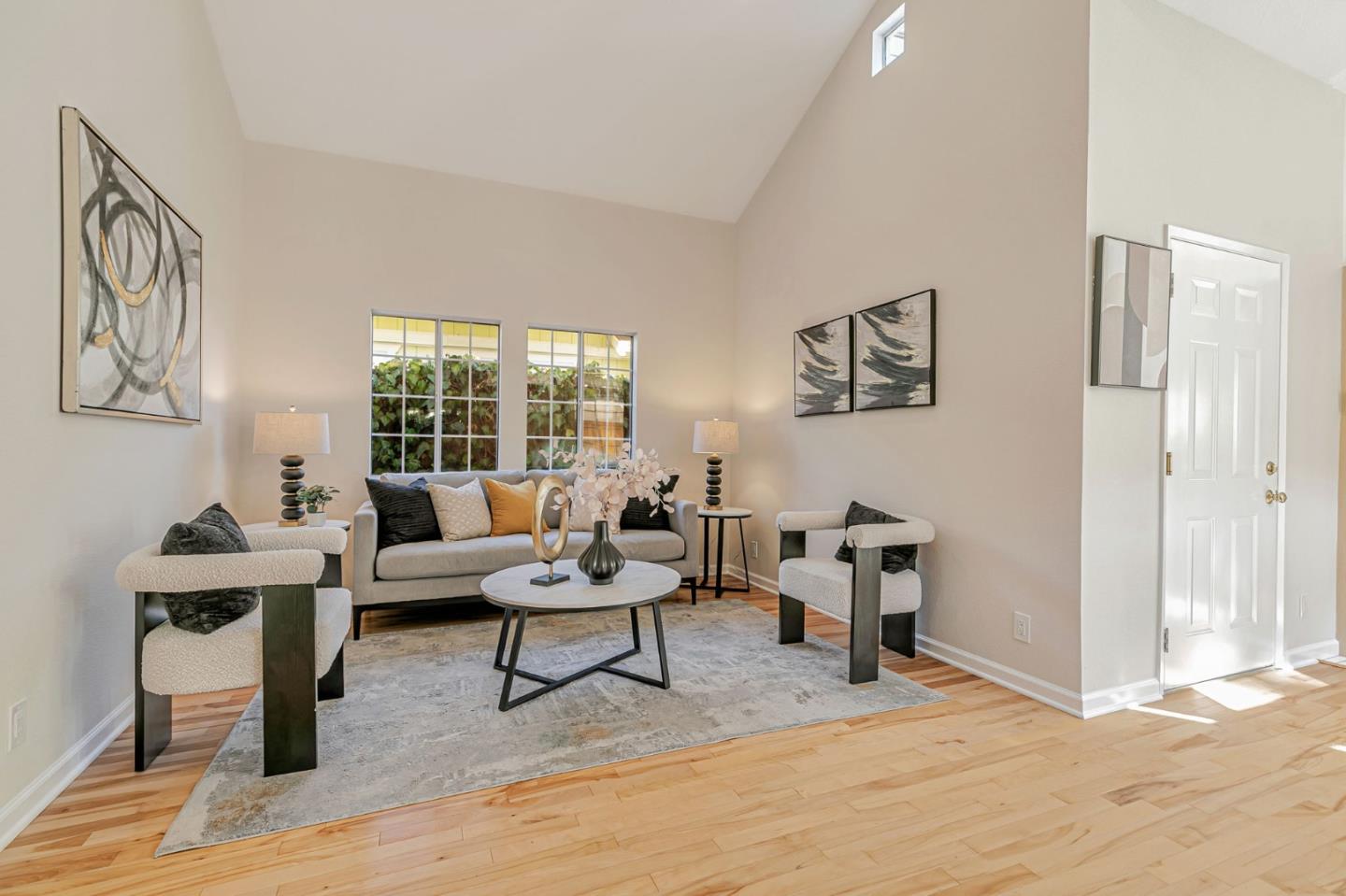Detail Gallery Image 3 of 21 For 280 College Ave, Mountain View,  CA 94040 - 3 Beds | 2 Baths