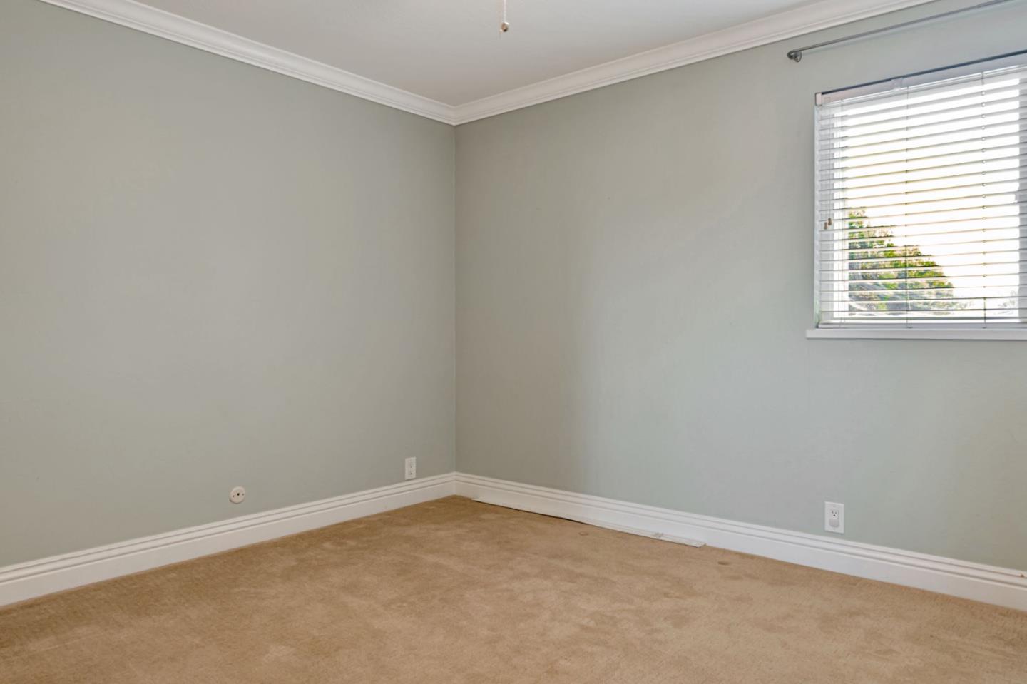 Detail Gallery Image 10 of 27 For 1458 Hudson St #202,  Redwood City,  CA 94061 - 2 Beds | 1 Baths