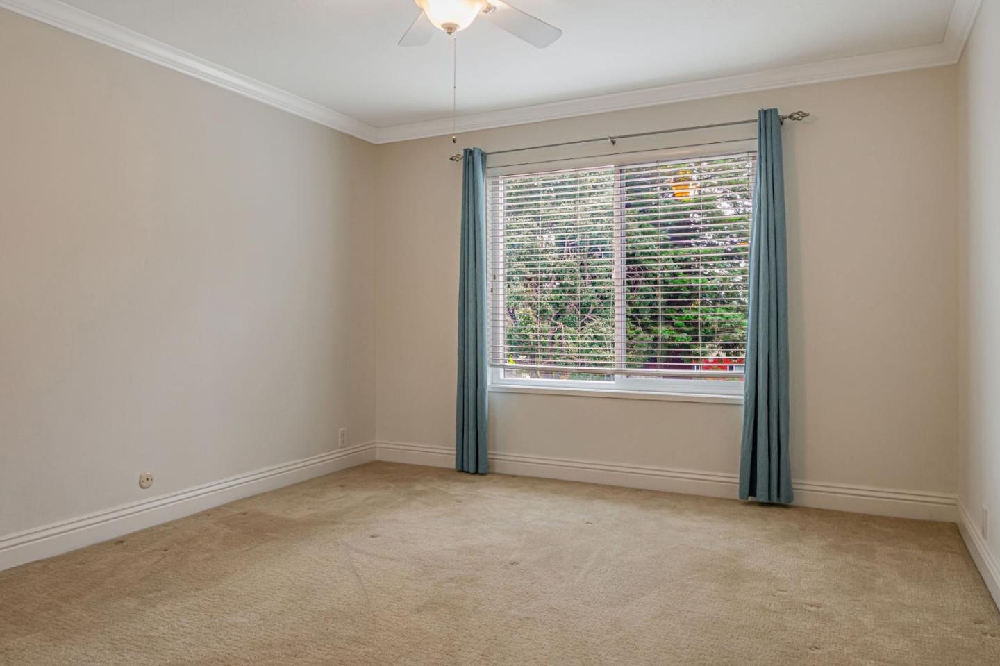Detail Gallery Image 12 of 27 For 1458 Hudson St #202,  Redwood City,  CA 94061 - 2 Beds | 1 Baths