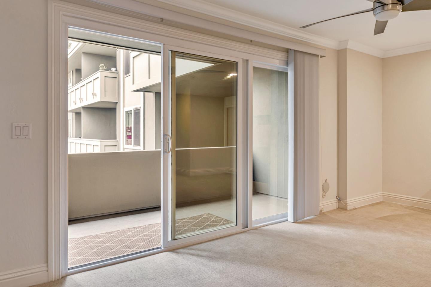 Detail Gallery Image 14 of 27 For 1458 Hudson St #202,  Redwood City,  CA 94061 - 2 Beds | 1 Baths