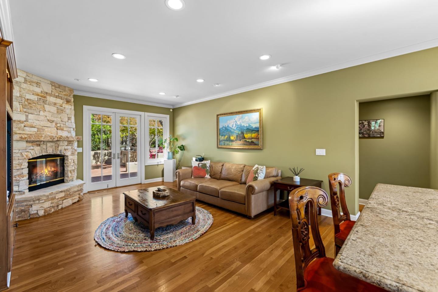 Detail Gallery Image 15 of 46 For 3937 Ronda Rd, Pebble Beach,  CA 93953 - 4 Beds | 4/1 Baths