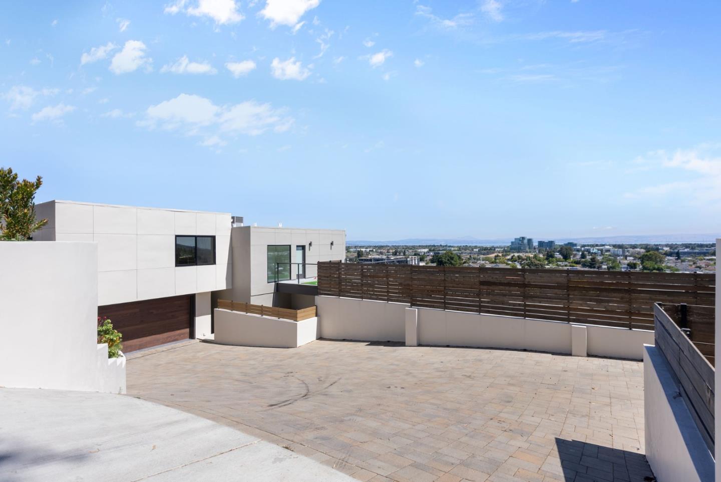 Detail Gallery Image 33 of 34 For 905 South Rd, Belmont,  CA 94002 - 4 Beds | 3/1 Baths