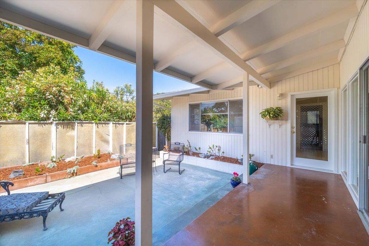 Detail Gallery Image 29 of 39 For 401 Sequoia Ave, Monterey,  CA 93940 - 2 Beds | 1/1 Baths