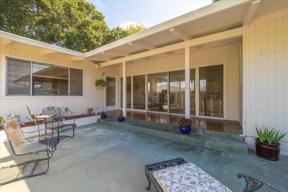 Detail Gallery Image 33 of 39 For 401 Sequoia Ave, Monterey,  CA 93940 - 2 Beds | 1/1 Baths