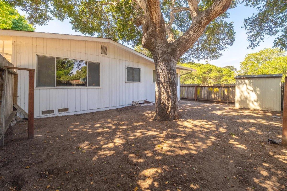 Detail Gallery Image 35 of 39 For 401 Sequoia Ave, Monterey,  CA 93940 - 2 Beds | 1/1 Baths