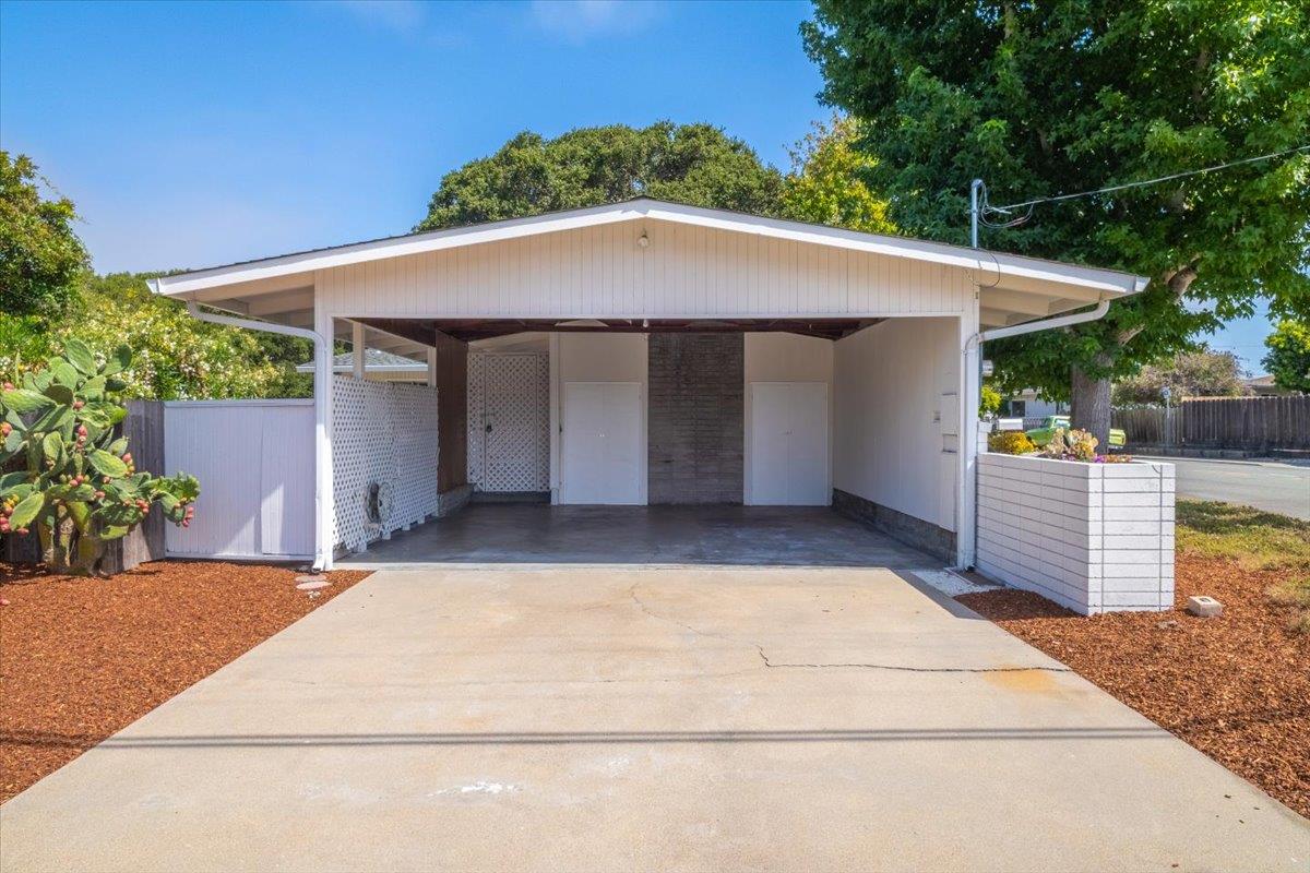 Detail Gallery Image 36 of 39 For 401 Sequoia Ave, Monterey,  CA 93940 - 2 Beds | 1/1 Baths