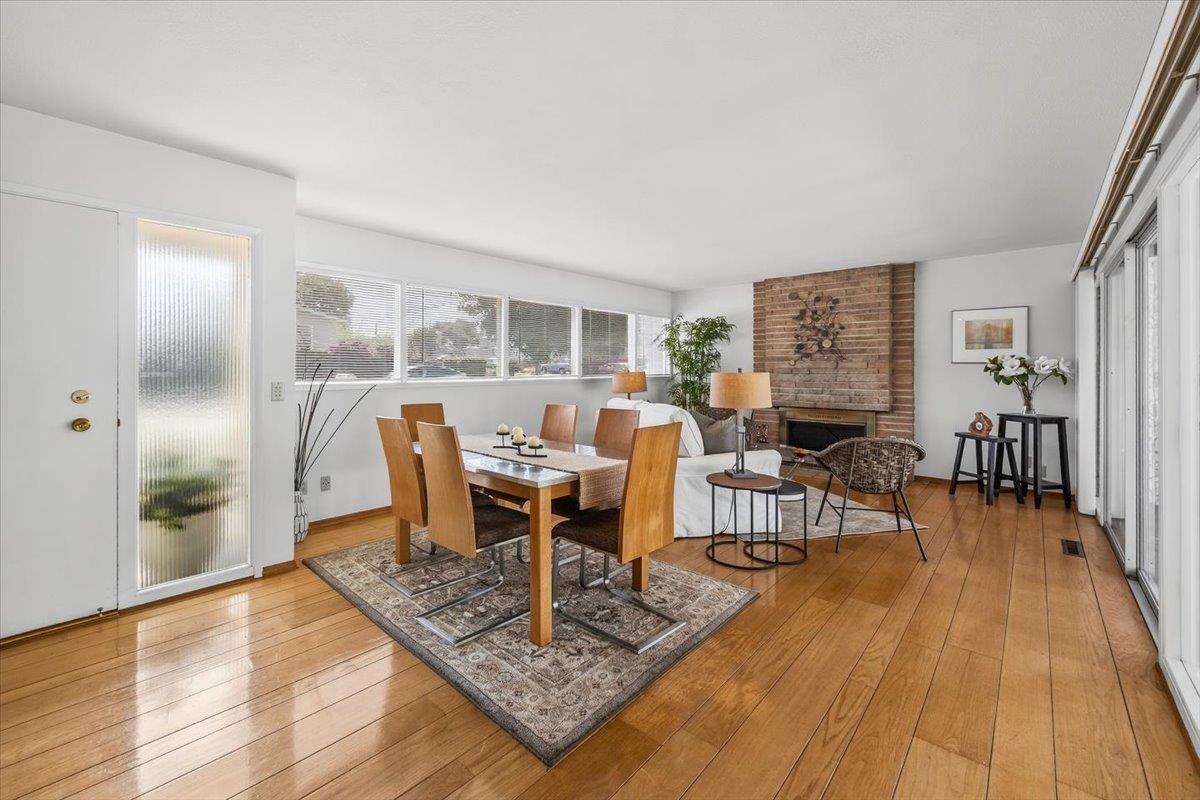 Detail Gallery Image 9 of 39 For 401 Sequoia Ave, Monterey,  CA 93940 - 2 Beds | 1/1 Baths