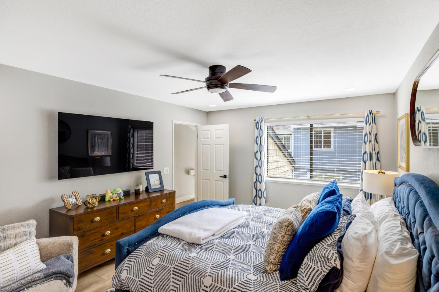 Detail Gallery Image 15 of 28 For 2146 Penasquitas Dr, Aptos,  CA 95003 - 3 Beds | 1/1 Baths