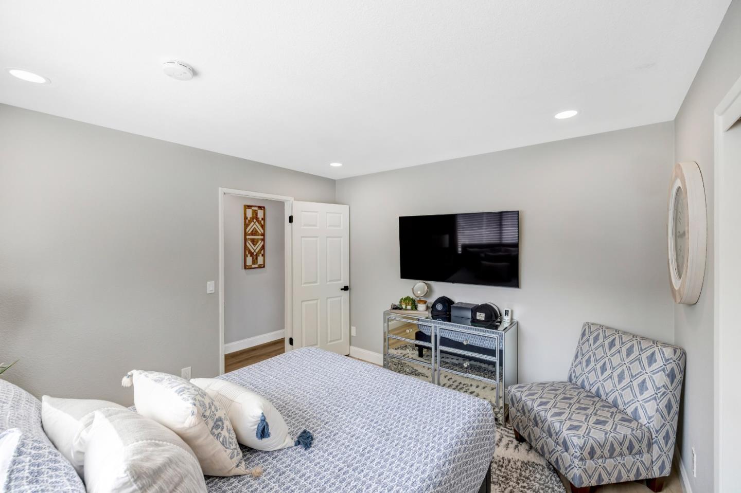 Detail Gallery Image 17 of 28 For 2146 Penasquitas Dr, Aptos,  CA 95003 - 3 Beds | 1/1 Baths