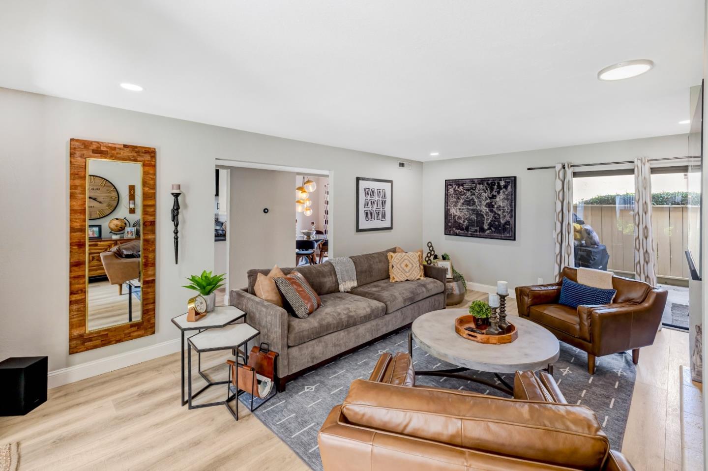 Detail Gallery Image 5 of 28 For 2146 Penasquitas Dr, Aptos,  CA 95003 - 3 Beds | 1/1 Baths