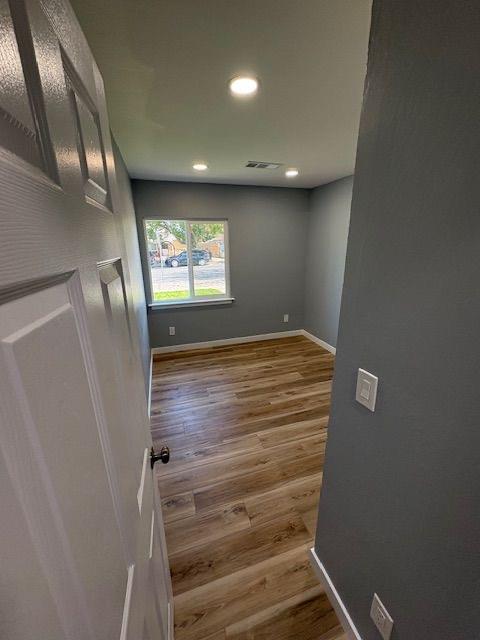 Detail Gallery Image 10 of 11 For 1922 Main St, Santa Clara,  CA 95050 - 3 Beds | 1 Baths