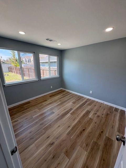 Detail Gallery Image 7 of 11 For 1922 Main St, Santa Clara,  CA 95050 - 3 Beds | 1 Baths