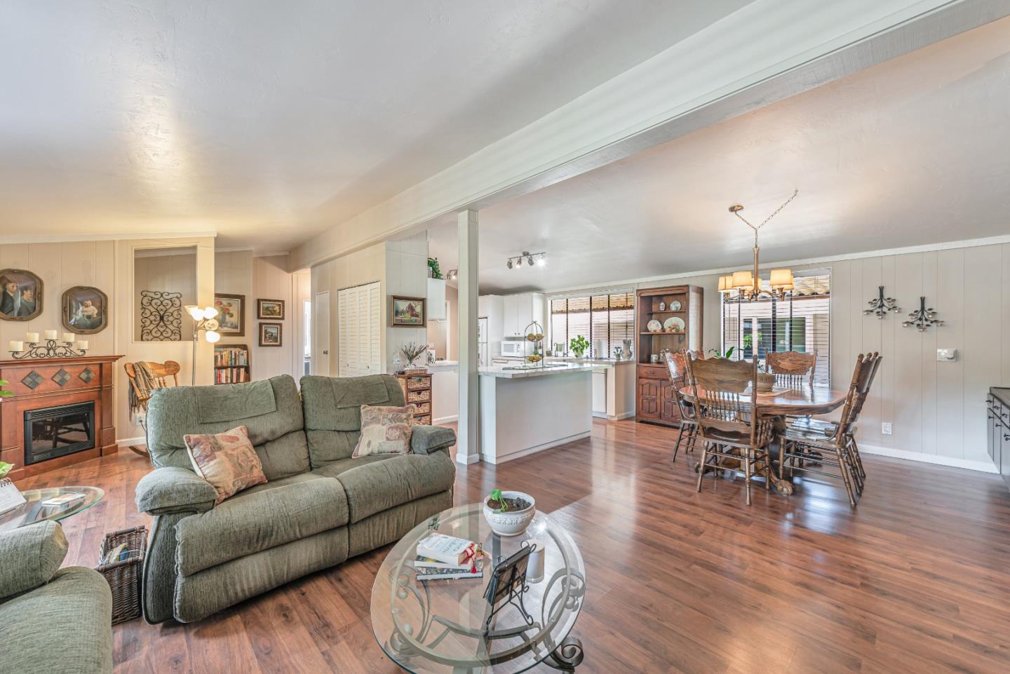 Detail Gallery Image 6 of 20 For 707 Millstream Dr #707,  San Jose,  CA 95125 - 2 Beds | 2 Baths