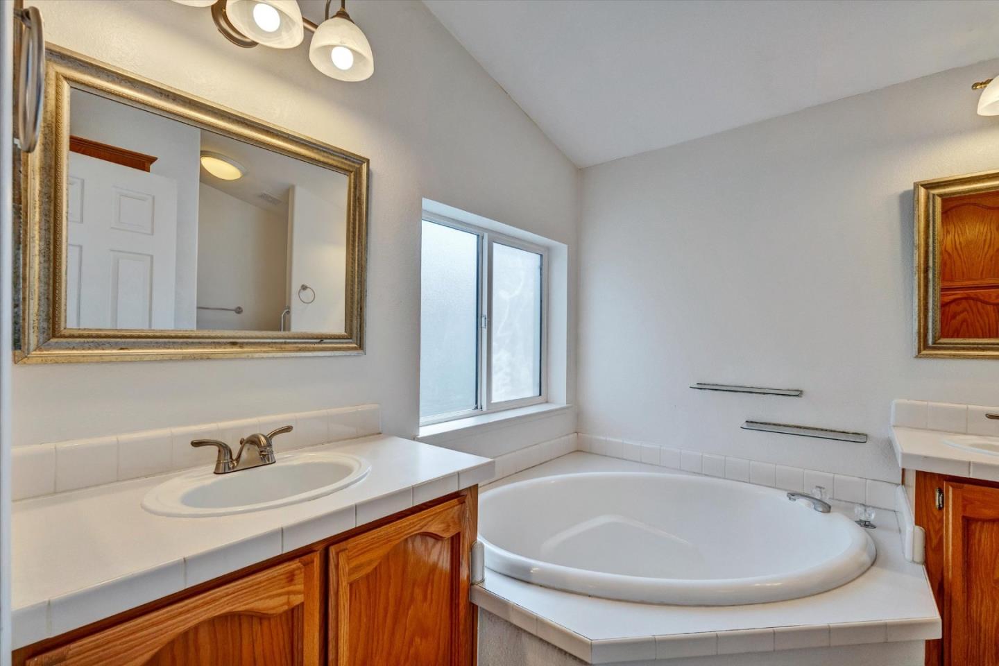 Detail Gallery Image 19 of 19 For 1085 Tasman Dr #96,  Sunnyvale,  CA 94089 - 3 Beds | 2 Baths