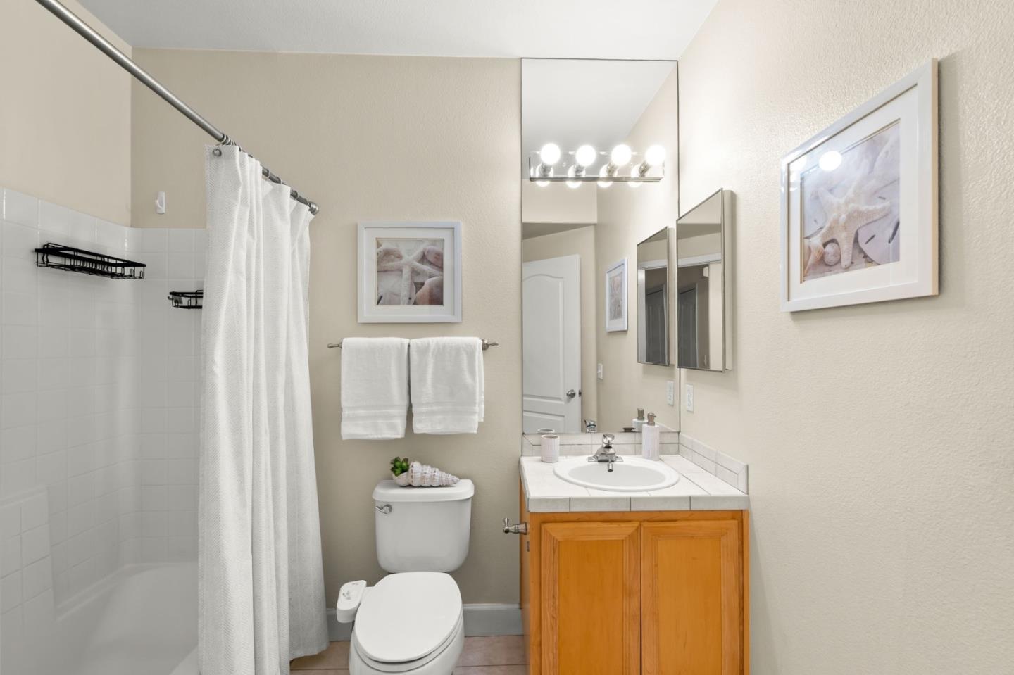 Detail Gallery Image 16 of 23 For 852 Diablo Ave #104,  Novato,  CA 94947 - 2 Beds | 2 Baths