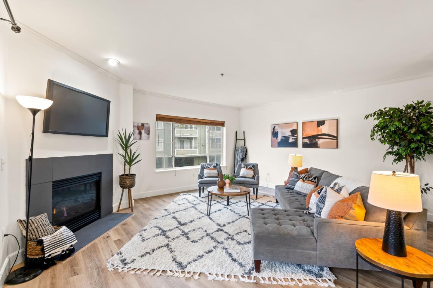 Detail Gallery Image 7 of 23 For 852 Diablo Ave #104,  Novato,  CA 94947 - 2 Beds | 2 Baths