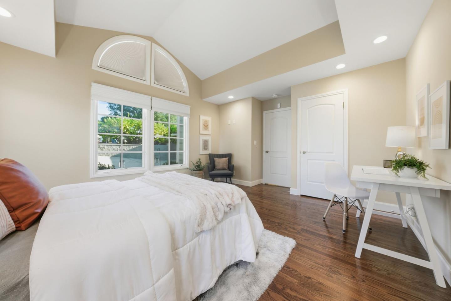 Detail Gallery Image 24 of 51 For 3654 Altamont Way, Redwood City,  CA 94062 - 4 Beds | 3/1 Baths