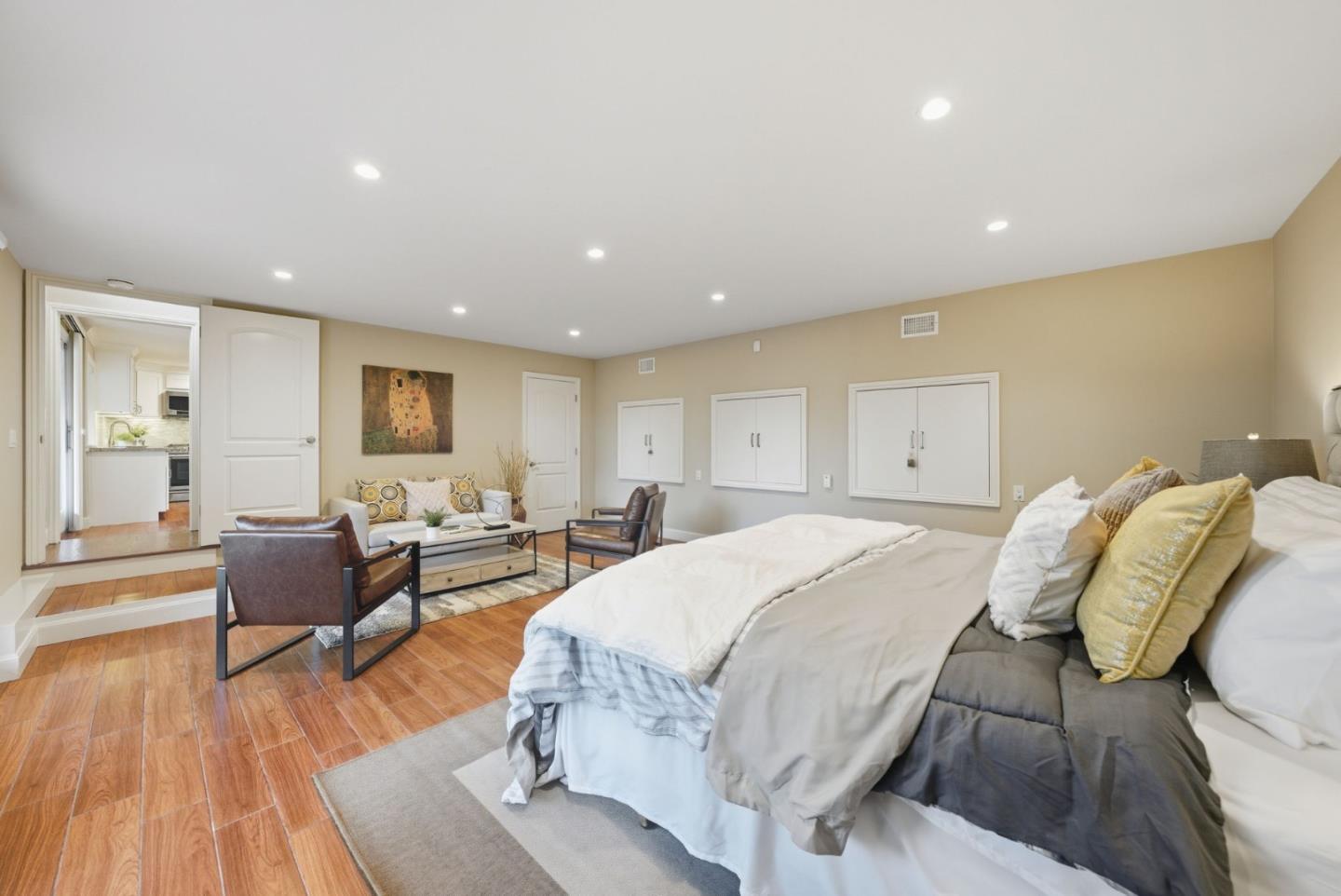 Detail Gallery Image 35 of 51 For 3654 Altamont Way, Redwood City,  CA 94062 - 4 Beds | 3/1 Baths