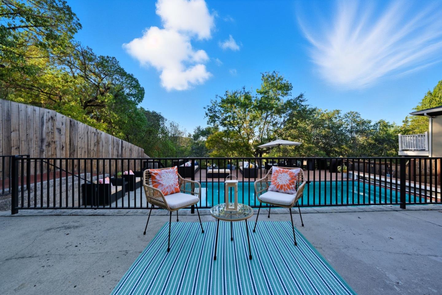 Detail Gallery Image 40 of 51 For 3654 Altamont Way, Redwood City,  CA 94062 - 4 Beds | 3/1 Baths