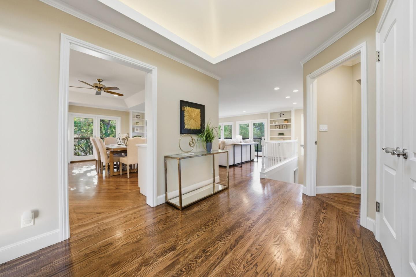 Detail Gallery Image 6 of 51 For 3654 Altamont Way, Redwood City,  CA 94062 - 4 Beds | 3/1 Baths