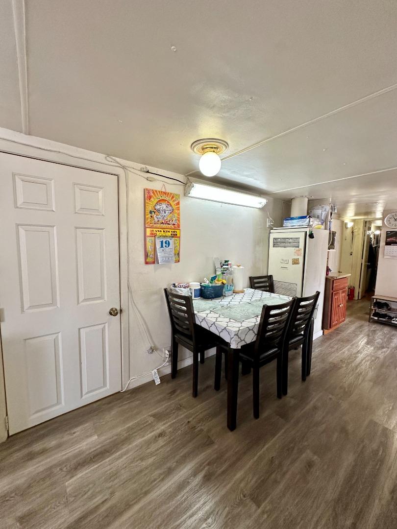 Detail Gallery Image 5 of 13 For 2855 Senter Rd #84,  San Jose,  CA 95111 - 1 Beds | 1 Baths