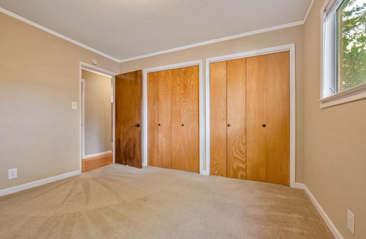 Detail Gallery Image 17 of 35 For 23492 Sunset Dr, Los Gatos,  CA 95033 - 3 Beds | 2/1 Baths