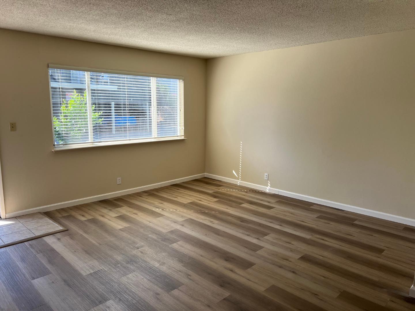 Detail Gallery Image 16 of 25 For 203 Wilton Dr, Campbell,  CA 95008 - – Beds | – Baths