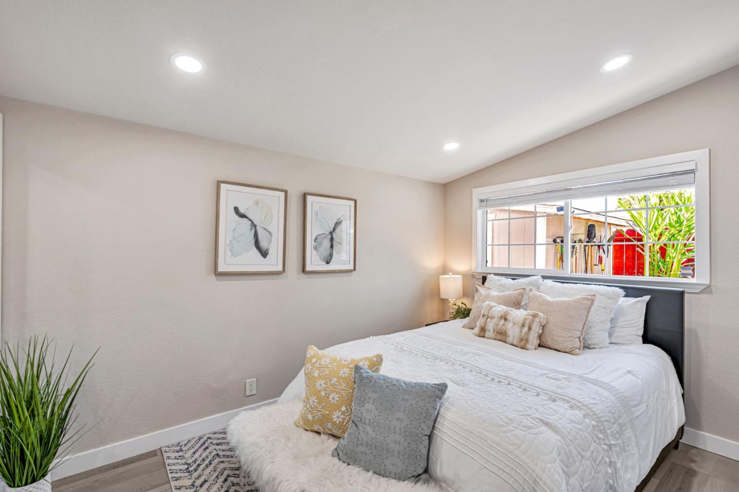 Detail Gallery Image 16 of 22 For 27553 Portsmouth Ave, Hayward,  CA 94545 - 3 Beds | 2 Baths