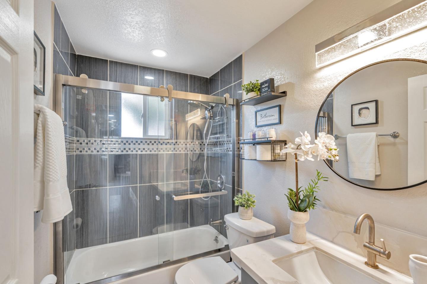 Detail Gallery Image 19 of 22 For 27553 Portsmouth Ave, Hayward,  CA 94545 - 3 Beds | 2 Baths