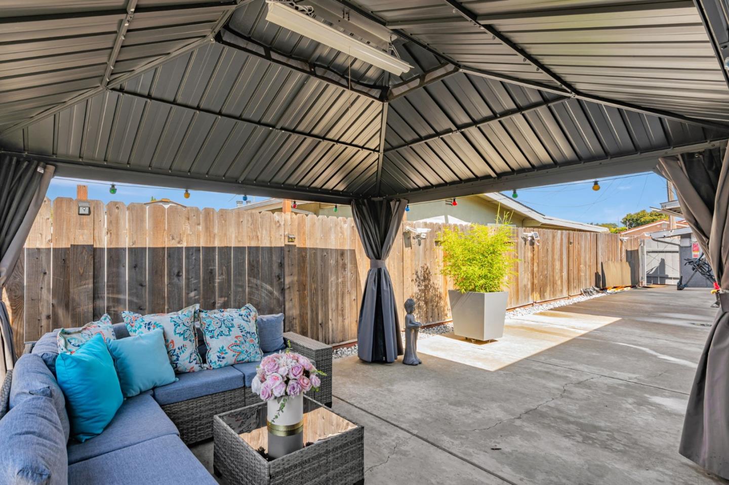Detail Gallery Image 20 of 22 For 27553 Portsmouth Ave, Hayward,  CA 94545 - 3 Beds | 2 Baths