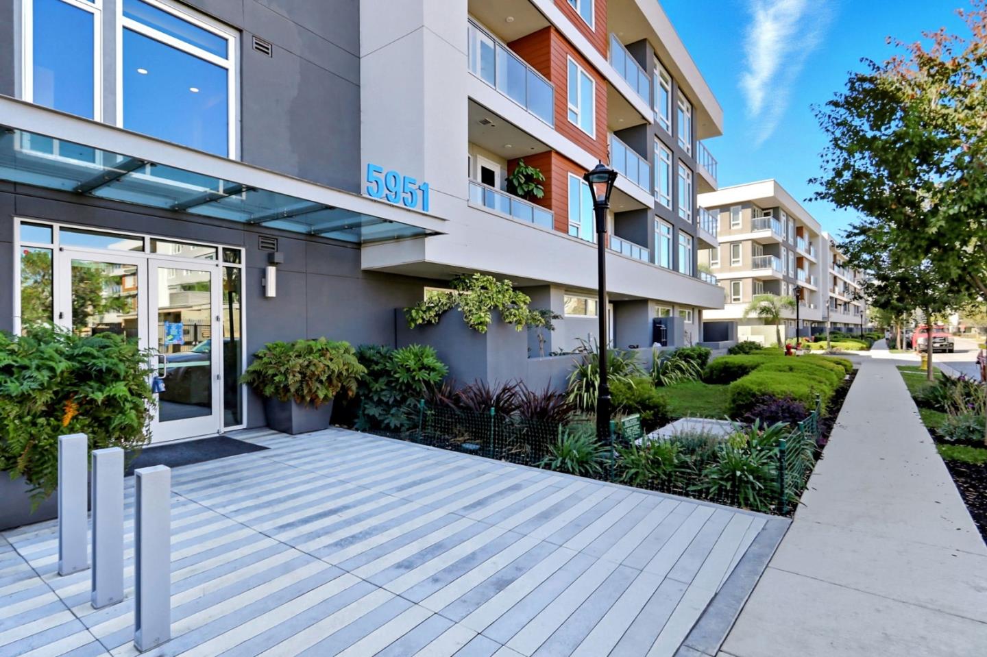 Detail Gallery Image 34 of 42 For 5951 Sunstone Dr #208,  San Jose,  CA 95123 - 2 Beds | 2 Baths