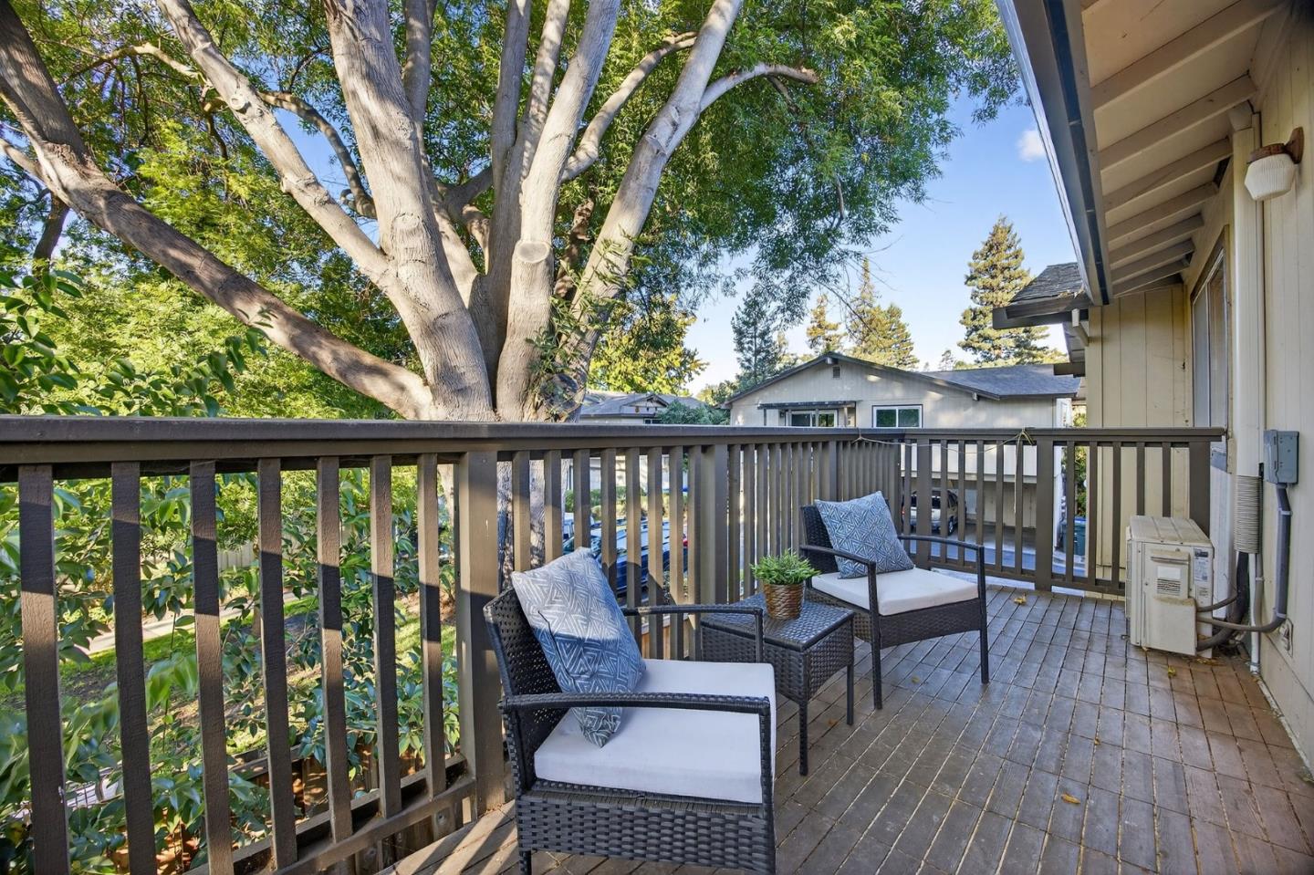 Detail Gallery Image 18 of 30 For 90 Flynn Ave #C,  Mountain View,  CA 94043 - 2 Beds | 1 Baths