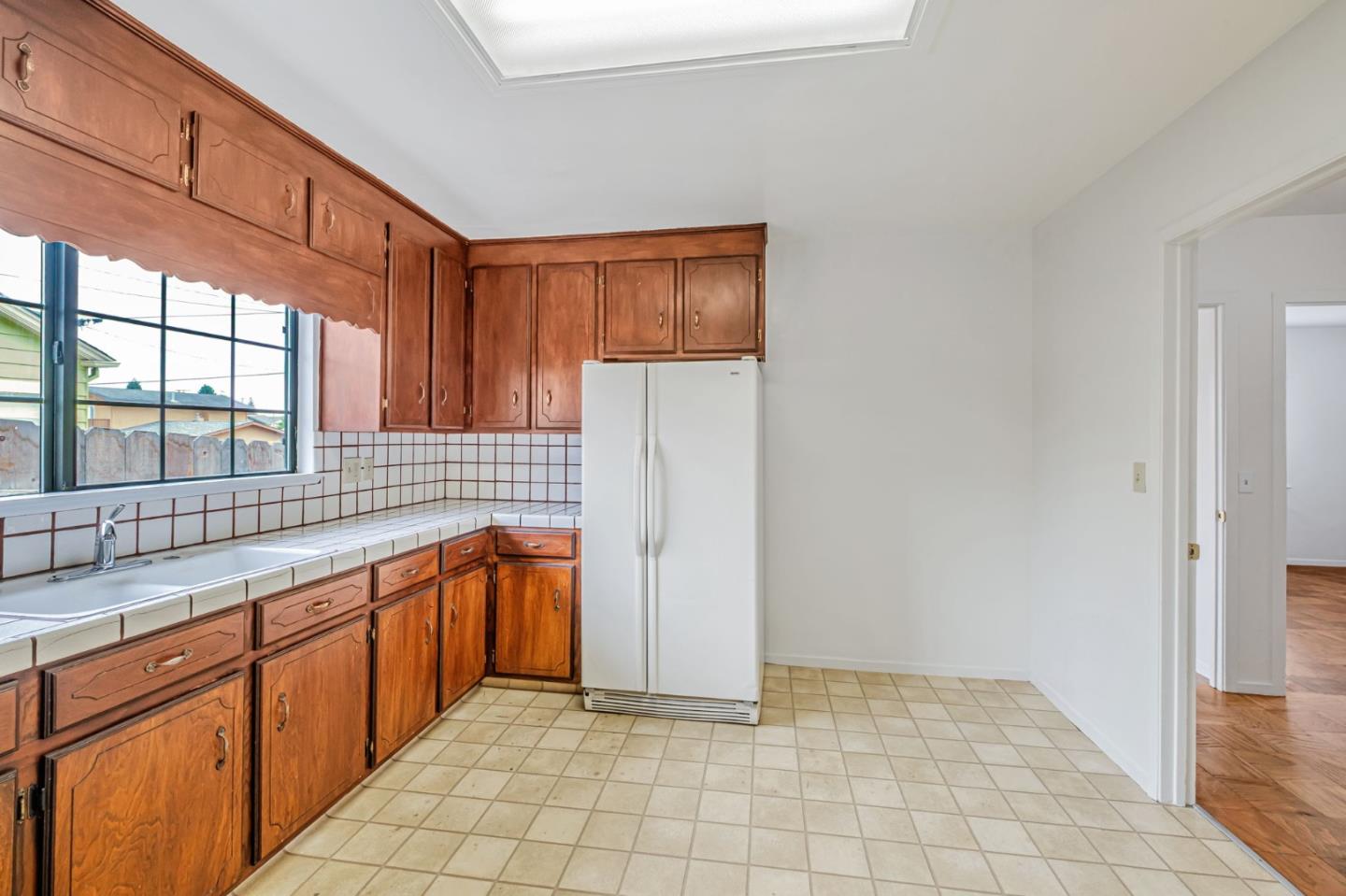 Detail Gallery Image 12 of 51 For 932 Lincoln St, Watsonville,  CA 95076 - 2 Beds | 1 Baths