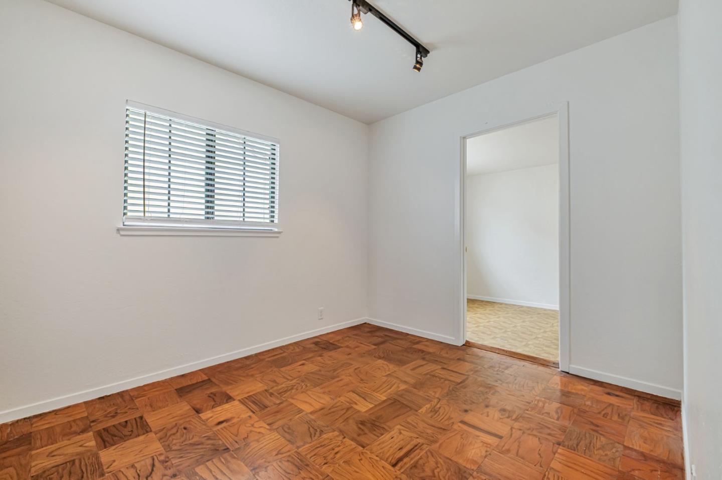 Detail Gallery Image 18 of 51 For 932 Lincoln St, Watsonville,  CA 95076 - 2 Beds | 1 Baths