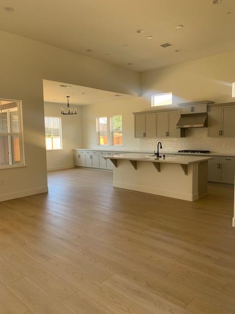 Detail Gallery Image 7 of 22 For 3077 Arroyo Dr, Marina,  CA 93933 - 3 Beds | 2/1 Baths