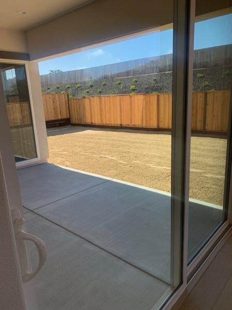 Detail Gallery Image 9 of 22 For 3077 Arroyo Dr, Marina,  CA 93933 - 3 Beds | 2/1 Baths