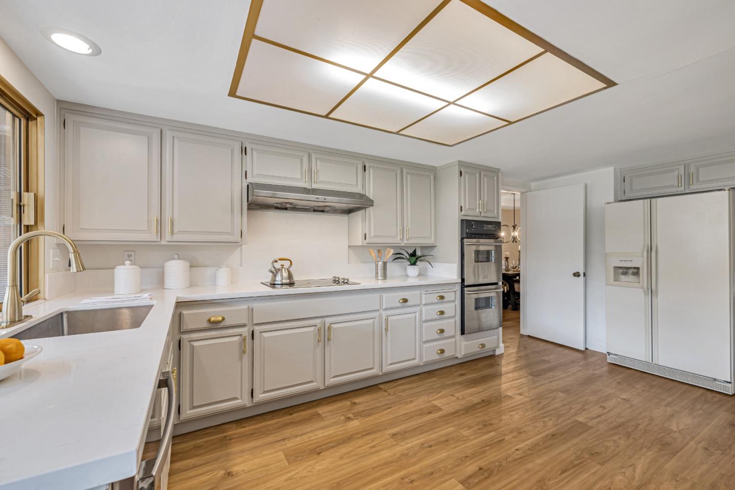 Detail Gallery Image 7 of 34 For 10683 Pebble Pl, Cupertino,  CA 95014 - 4 Beds | 2/1 Baths